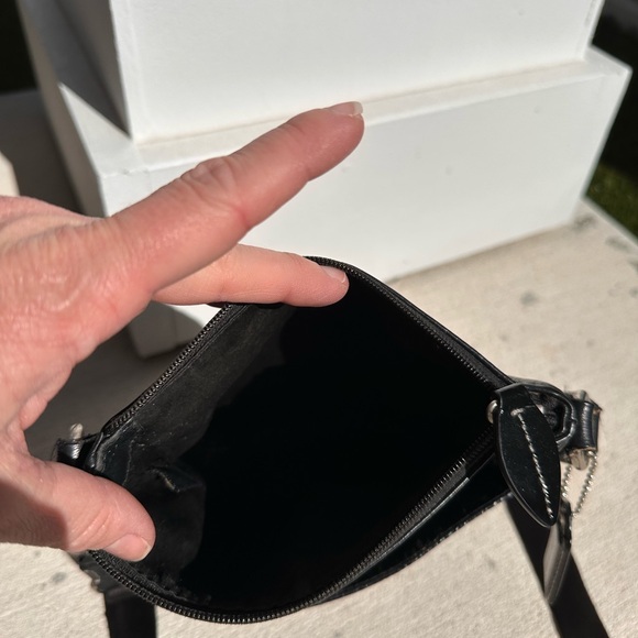 Coach Black Leather Women’s crossbody bag - Picture 5 of 15